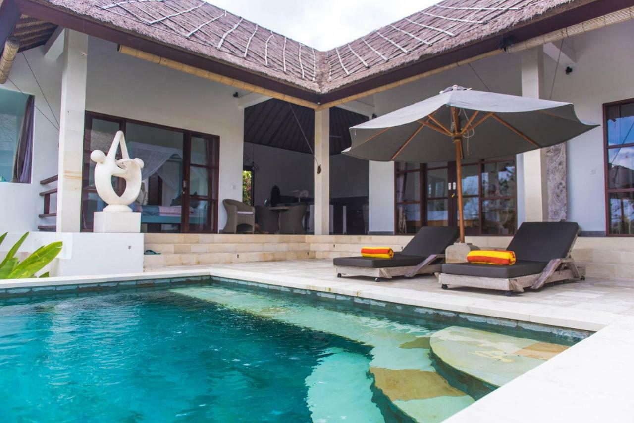 Villa Michiko Uluwatu Buitenkant foto