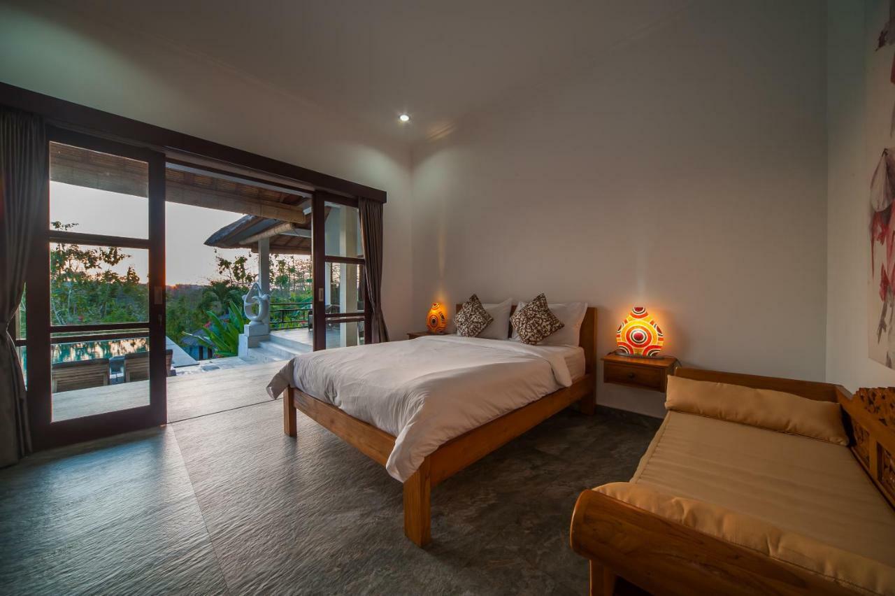 Villa Michiko Uluwatu Buitenkant foto