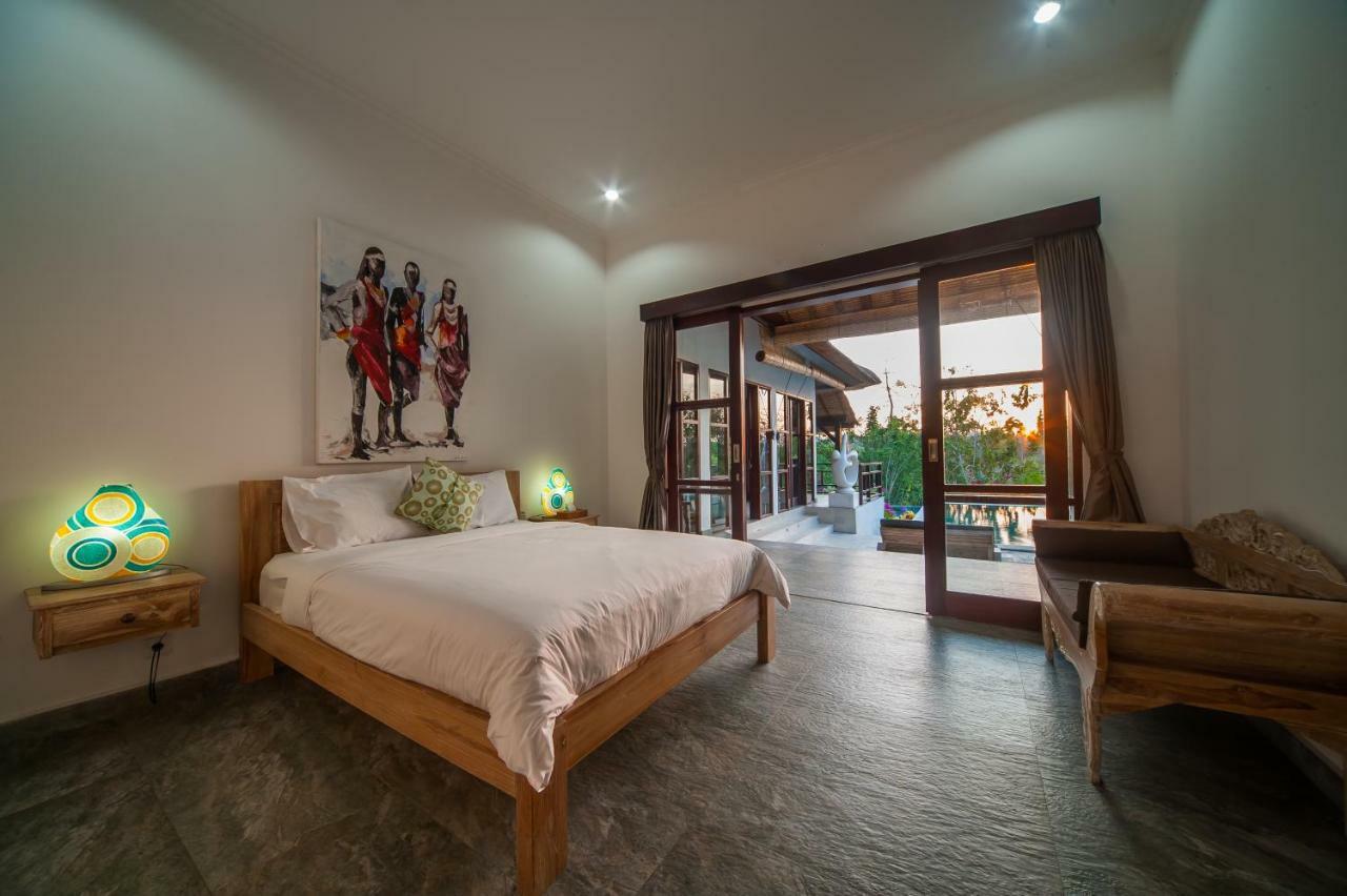 Villa Michiko Uluwatu Buitenkant foto